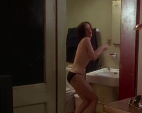 Juliette Lewis nude - Strange Days