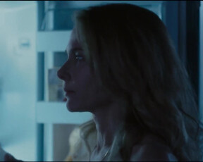 Pascale Arbillot nude - Momo (2017)