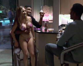 Kim Porter, Gabrielle Union, Susan Dalian, Tamala Jones, Julie Benz - The Brothers (2001)