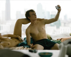 Mai Duong Kieu nude - Bad Banks s01e01-02 (2018)