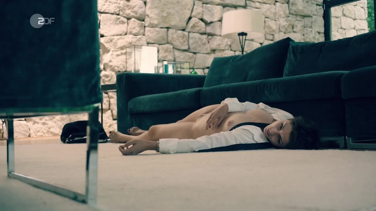 Air thick with unspoken desires