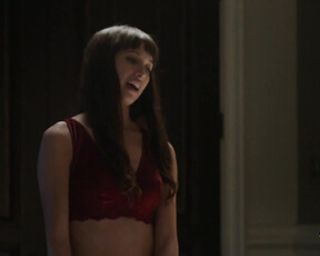 Maiara Walsh nude - Killer Dream Home (2020)