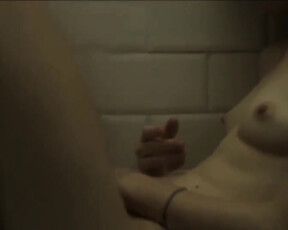 Anael Snoek nude - Albedo (2011)