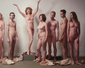 Stefanie Powers nude - The Artist's Wife (2019)