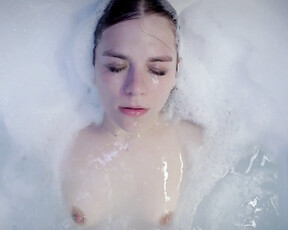 Morgane Polanski nude - False indigo (2019)