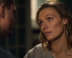 Nude Michaela McManus - The Village s01e05 (2019) sex in mainstream cinema