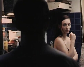 Nude Maelle Genet, Mila Savic - Si par un soir d'été une polonaise (2002) comedy sex to in mainstream cinema