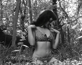 Gretchen Mol nude - The Notorious Bettie Page (2005) hottest sex scenes