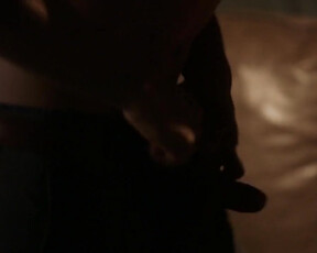 Carlson Young sexy – Scream s01e08 (2015) comedy sex to in mainstream cinema