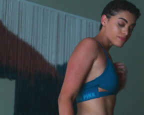 Kiara Barnes, Maria Gabriela Gonzalez - Fantasy Island s01e01 (2021)