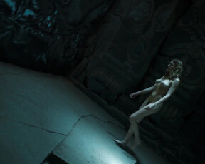 Marta Nieto, Carla Campra, Ana Tomeno - Feria The Darkest Light (Feria La luz más oscura) s01e04-07 (2022)