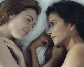 Patricia Velasquez, Eloisa Maturen - Liz in September (2014)