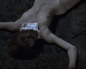 Leslie Stefanson nude - The General's Daughter (1999)