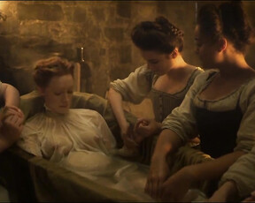 Saoirse Ronan nude - Mary Queen of Scots (2018)
