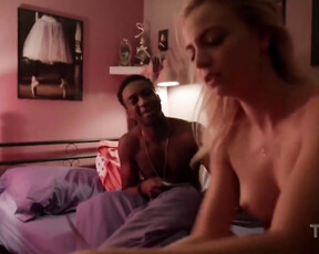 Ludivine Reding nude - Fugueuse