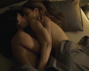 Nona Sobo nude - Wrong Side of the Tracks (Entrevías) s03e04-08 (2023)