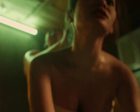 Ivana Alawi nude - Sitsit (2020)