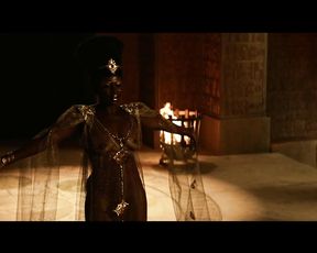Yetide Badaki naked - American_Gods_s01e08 (2017)