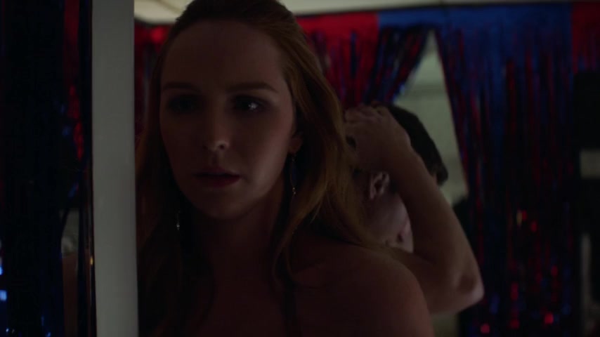 Camryn Grimes naked - Animal Kingdom (2016) s01e04.