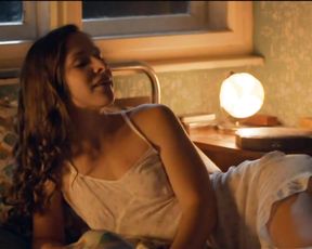 Veronika Kubarova Sexy - Skoda lasky s01e07 (2013)