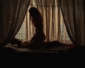 Emily Browning naked – American Gods s01e07 (2017)