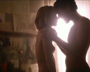 Ksenia Solo topless – In Search of Fellini (2017)