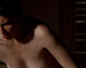 Robin Weigert nude – Deadwood s02e11 (2005)