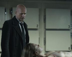 Helena Siegmund-Schultze nackt – Der Kriminalist s12e04 (2017)