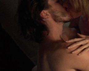 Bridget Fonda nude – Point of No Return (1993)