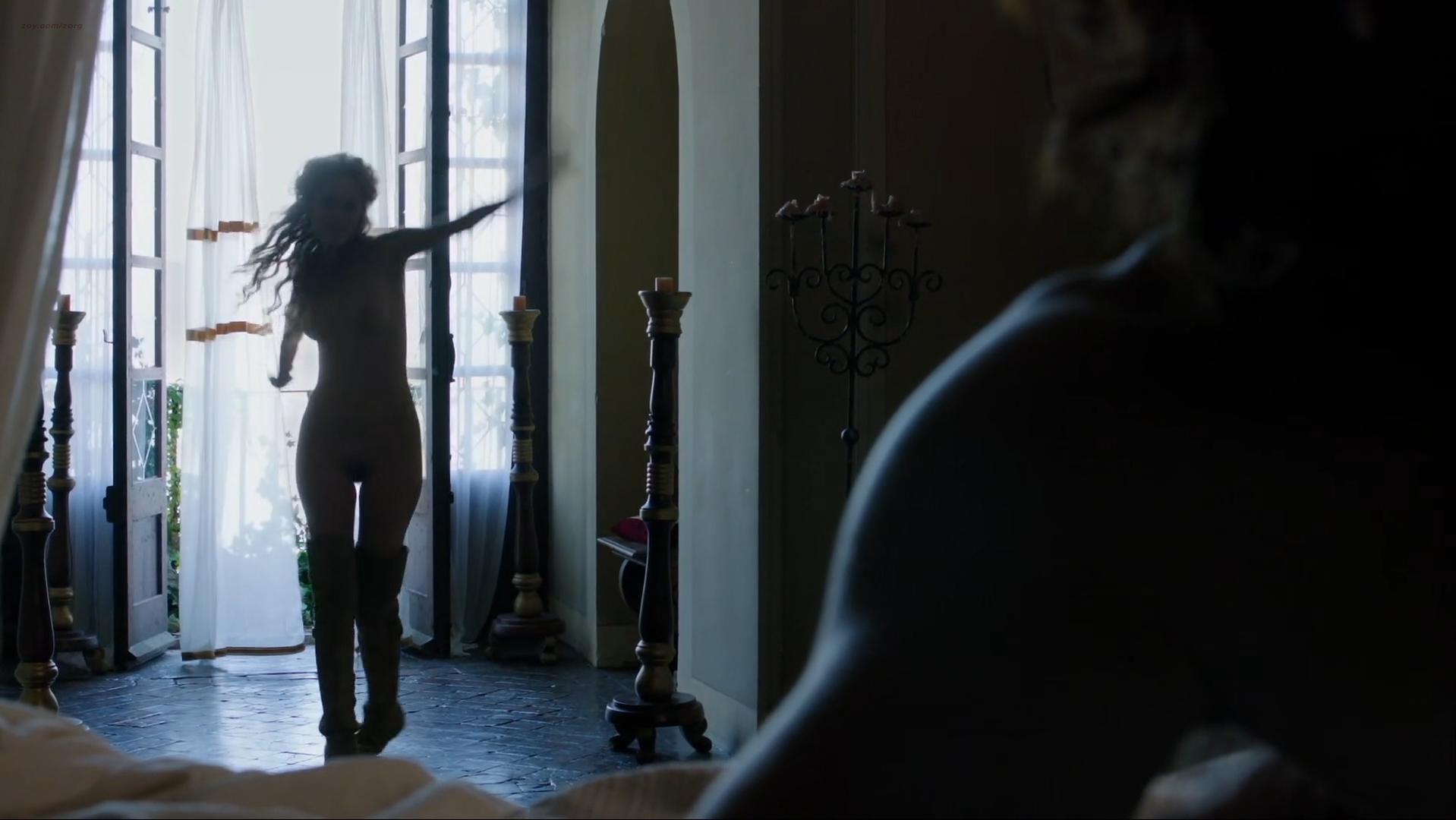 Stephane Caillard nude, Isolda Dychauk sexy – Borgia s02e10-11 (2013)