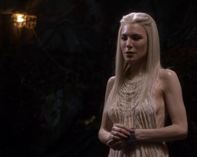 Jaime Murray sexy – Defiance s03 (2015)