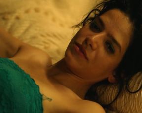 Flora Bonfenti nude – Guyane s01e01 (2017)