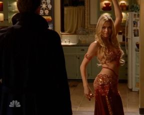 Yvonne Strahovski sexy – Chuck s04e14 (2011)