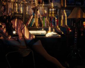 Naomi Watts nude, Sophie Cookson nude – Gypsy s01e07 (2017)