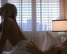 Sophie Monk nude – Entourage s04 (2007)