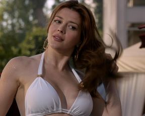 Elena Satine sexy – Revenge s04e04 (2014)