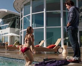 Margarita Levieva bikini video – Revenge s01e08 (2011)