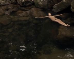 Antonia Morais, Mariah Rocha, Alessandra Negrini naked – Lucia McCartney s01e06 (2016)