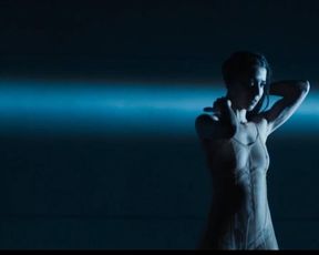 Julia Dalavia nude, Marjorie Estiano, Leandra Leal – Justica s01e04-08 (2016)