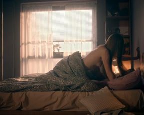 Synnove Karlsen, Lyndsey Craig nude – Clique s01e01-02 (2017)