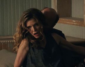 Michelle Pfeiffer sexy – Mother (2017)