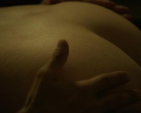 Veronique Volta nude – Mafiosa s05e01-02 (2014)