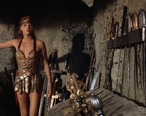 Brigitte Nielsen sexy – Red Sonja (1985)