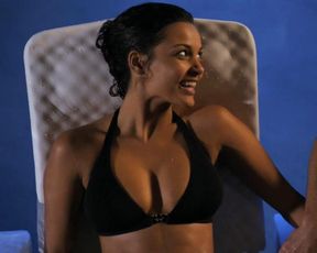 Jessica Lucas bikini scene – Melrose Place s01 (2009)