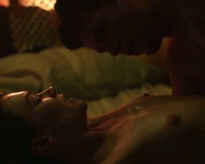 Hannah Gross nude – Mindhunter s01e01 (2017)