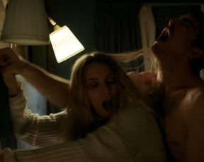 Aliette Opheim nude – Svartsjon s01e01 (2016)