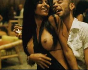 Juana Acosta nude – El cartel de los sapos (2011)