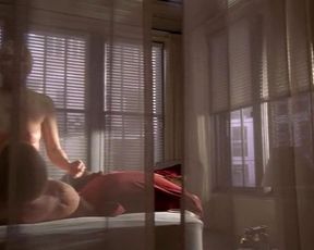 Kim Cattrall nude – Sex and the City s06e20 (2004)