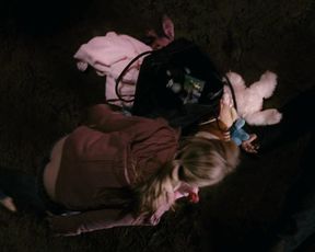 Alice Eve sexy – Big Nothing (2006)