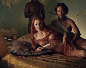 Lucy Lawless nude – Spartacus: Blood and Sand s01e02 (2010)